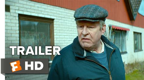 Stefano Accorsi Seduces Helsinki with A Man Called Ove! A heartwarming tale of an unlikely friendship set against the backdrop of charming Scandinavian suburbia!